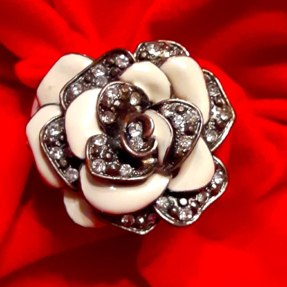 Jewelry - VINTAGE  Enamel ClampBracelet